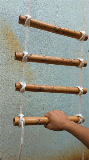Learn how to tie ladder rope knot.