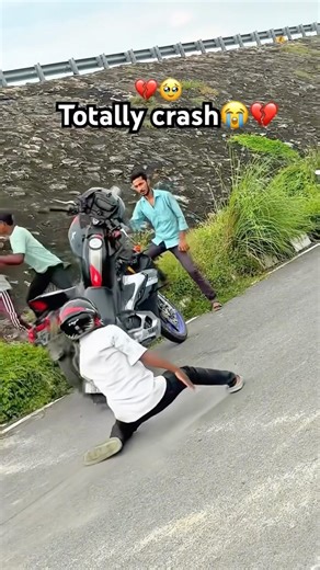 Apache Crash😭💔 #ytshorts #youtubeshorts #trendingshorts #shortsfeed #apache #totally #crash #r15m