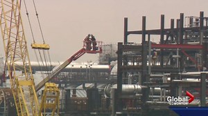 Alberta refinery introduces first class of female iron workers