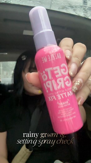 66 reactions | Setting spray for long-lasting makeup? Setting spray for oily skin? THIS IS IT! Get this DAZZLE ME Matte Fix setting spray now at B1T1 for only ₱331! Link: https://s.shopee.ph/3fuClI5wbD #ShopeePH #ShopeeAffiliates | Eunice Añada | Facebook