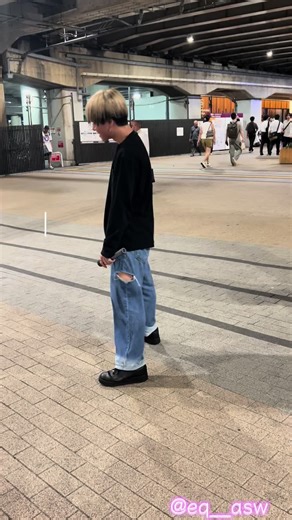 Answers 路上ライブ in新宿駅東南口 「Wings」 Shota FOCUS #Answers #アンサーズ #路上ライブ