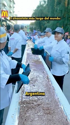 Argentina made the longest chocolate bar in Bariloche!!! #chocolate #argentina #bariloche