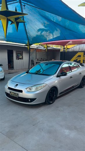 Andii_multimarcas on Instagram: "💥Andii_multimarcas💥 🚀 Fluence Ano 2011 manual km 143.000 suspensão fixa. Tem q legalizar. bem bom carro bem bom revisado, só andar, IPVA pago dut em branco placa merco Sul. só bater chave e andar. Dok tudo ok.. 🚗 R$39.900 🏎 FINANCIO COM 💲 26.900 DE ENTRADA 🚀 ACEITO TROCA DE CARRO E MOTO DE MENOR E MAIORES VALORES. ✅ autônomos ✅Não precisa comprovar renda ✅precisa de 60% a 65% do valor d entrada. ✅negativados ✅ com restrições ✅Avaliação em seu veículo ✅ loj