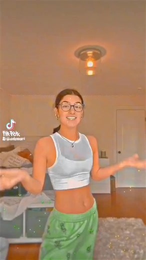 ˚ ༘💛-『vado a scuolaaa😾』🌴﹅ 𓈈 🧺🍍#fyp #perte #MindfulWearing #lemonaloe #neiperte #viral #velomingo #charlidamelio