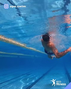 🌊🔄 Explore the Underwater Backstroke Phase: Immerse yourself in the detail and technique with our latest reel. We capture the essence of the underwater backstroke, where the magic really happens. Discover how to perfect your movement for more efficient and powerful swimming. 🤚✨ Grip, Traction and Push: The underwater phase is not just a movement; It is a work of art. From the moment your hand enters the water, every action has its purpose. Learn to “grasp” the water effectively, move your arm