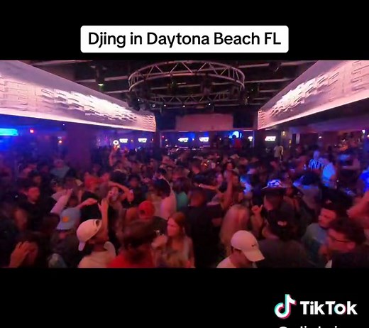 Experience Razzles Night Club in Daytona Beach