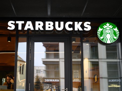 Starbucks is making big changes to how staff get paid. Read the memo.