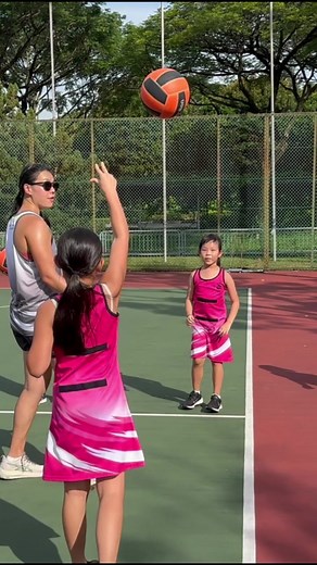Lob Passes in Netball: Techniques for All Ages