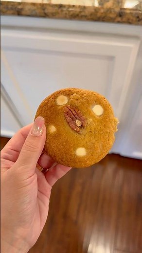 Soft Maple Pecan Cookies 🍁 | Easy Fall Cookie Recipe You Will Love