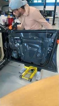 Mercedes W219 door removal (CLS550)