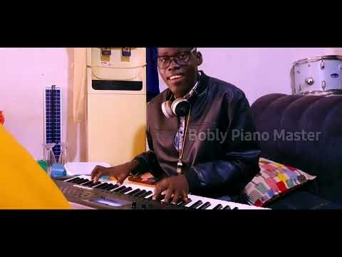 How to mix solo guitar and bass on a keyboard