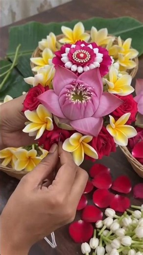 a variety bridal plaits made with lotus flowe#marriage#bride#bridal#flowers#plait#diy#viral#ytshorts