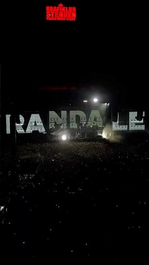 Kraftklub mit "Randale" live in Dresden, Rudolf-Harbig-Stadion