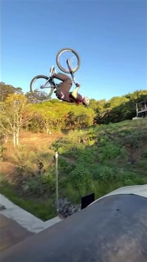 360 Backflip Corkscrew 🙌🙌 #mtb #mtblife #stunt #tricks #mountainbike