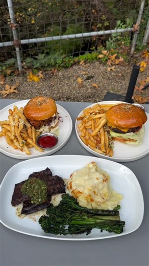 Cold? Us? Never. Calistoga has fire pits, heaters, and the coziest winter patio in town 🔥 Calistoga Inn Restaurant & Brewery is proving that outdoor dining season is far from over, especially when the food's warm and the fire's hot. Ready for your next cozy night out? visitcalistoga.com/listing/calistoga-inn-restaurant-and-brewery #ThisIsCalistoga Reel by @arshy.xo | Visit Calistoga