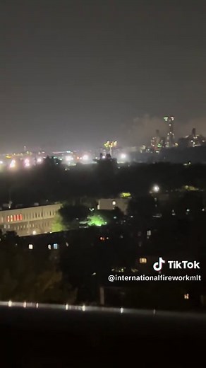 Canada’s Spectacular Fireworks at La Ronde 2025 🇨🇦🎆 #CanadaFireworks #LaRonde #MontrealFireworks #FireworksFestival #LaRonde2025 #LInternationalDesFeux #CanadaDayShow #FireworksShow #MontrealEvents #CanadaProud #FYP #ForYou #EpicFireworks #LightUpTheSky #SkyOnFire #BoomBoomPow #SummerNights #FestivalSeason #WeekendVibes