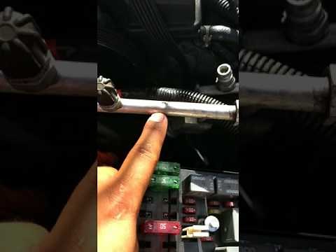 2000 Cadillac DeVille 32 valve North Star A/C Compressor removal
