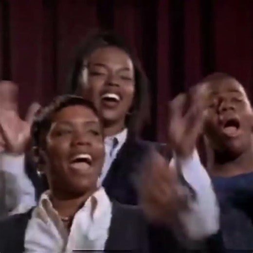 Whoopi Goldberg Shines in Sister Act — “Oh Happy Day” Gospel Magic 🎶✨ #WhoopiGoldberg #OhHappyDay