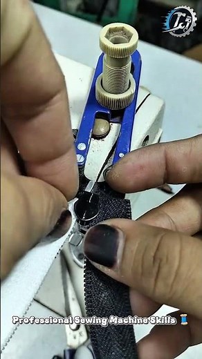 Perfect Zipper Installation Technique ✂️ #Sewing