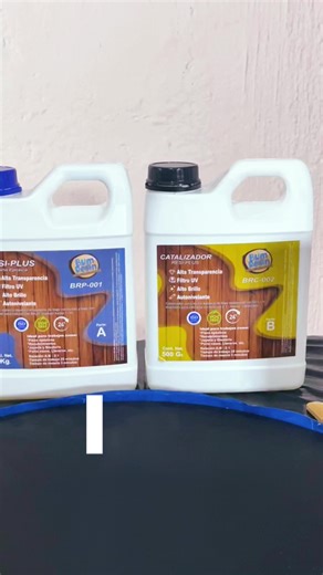 Crear piezas increíbles es facilísimo con nuestra resina Resiplus. Crea y dale vida a tus ideas con nosotros, accede a nuestro sitio web adquirir nuestros productos ❤️ #epoxy #epoxyart #epoxyresin #resinaepoxi #resin #resina #epoxytable #diy #diyproject