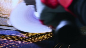 🔥 Conquer the Metalworking Surface Battlefield with SALI Flap Discs! 💡 Still frustrated with low efficiency and uneven results from traditional grinding wheels? SALI Flap Discs are engineered for professionals. ✅ Full-Process Efficiency: Perfect fit, smooth rotation, zero deviation, zero waste ✅ Rust Removal Expert: From rough grinding to fine grinding to mirror polish, each stage maximized for efficiency, leaving surfaces flawless ✅ Weld Spot Removal: Easily remove rust and burrs, smooth edge