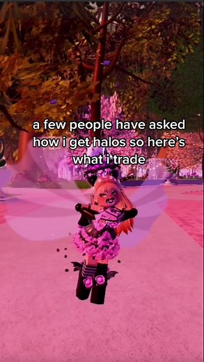 here’s some tips on gaining diamonds in royale high #royalehigh #rh #roblox