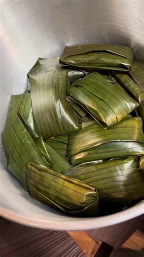 Cómo Envolver Tamales de Hoja de Plátano Efectivamente