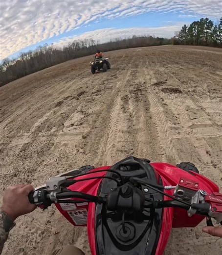 2025 Yamaha Raptor 700r X 2025 Canam renegade 1000r X Suzuki 750 Dual Empire Exhaust Dynojet Big Three 2 Step Lunch Control #yamaha #atvlifestyle #offroad #quads #canam