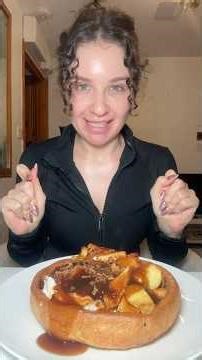 Roast Dinner Filled Yorkshire Pudding 🤤💖 #eatwithme #dinnertime #yorkshirepudding