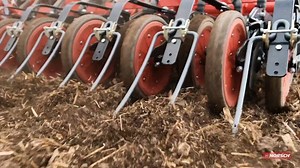 4.6K views · 816 reactions | The updated Pronto 3-6 DC models now enable mounting the MiniDrill G&F as an additional third tank and to extend the tank capacity by 400 litres. Ideal for underseed, microgranular compounds or slug pellets, this further increases the efficiency of the machine and reducee passes. | Farming Photography | Facebook