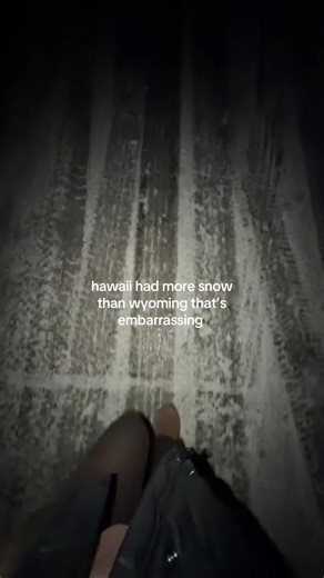 el ★ (@ellie.irene)’s video of hawaii snow