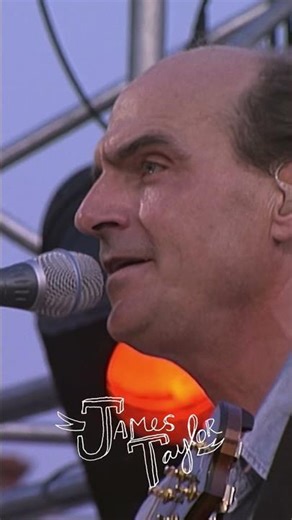 'Shower The People' live @Nice Jazz Festival #jamestaylor #jt 🌟