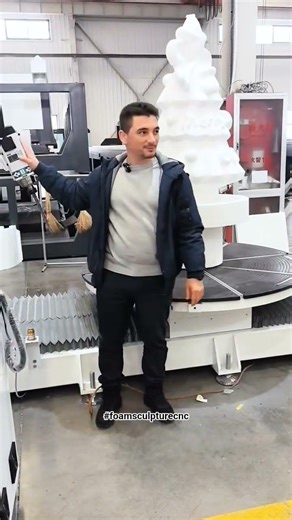 Axis CNC Router Carving EPS Foam Christmas Tree