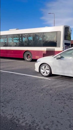 Lothian buses eclipse 2 b7r on the 48 to ￼ Gorebridge #lothianbuses #edinburghairport