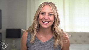 10K views | It’s time to step up your hair game. Check out my loose wave hair tutorial to find out how I put perfect, beachy, loose waves into my hair every time! All you need is a 1 – 1.25-inch curling iron, hairspray, and some dry shampoo! Search for the video on www.fitfoodiefinds.com ❤️ | Fit Foodie Finds | Facebook