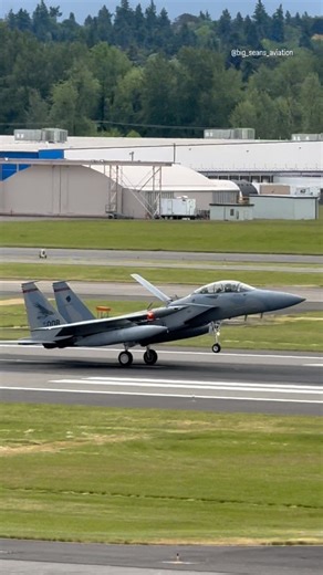 Sean Phillips | ♠️ bringing back 008 from Hillsboro #f15 #f15ex #f15eagle #kpdx #airnationalguard #oregonairnationalguard #oregonairguard #goang #usaf... | Instagram