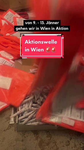 Wir stellen uns der fossilen Zerstörung wieder in den Weg! Die nächste Aktionswelle startet heute in Wien. 2022 stand die Erde bereit in Flammen. Kannst Du 2023 weiter zusehen? Schließe Dich dem zivilen Widerstand an! #LetzteGeneration #ClimateEmergency #Klimakrise #Klimakatastrophe #Klimakollaps #CivilResistance #climatejustice #ActNow #JustStopOil #A22Network #RenovateSwitzerland #ultimaGenerazione #tempo100 #tempolimit
