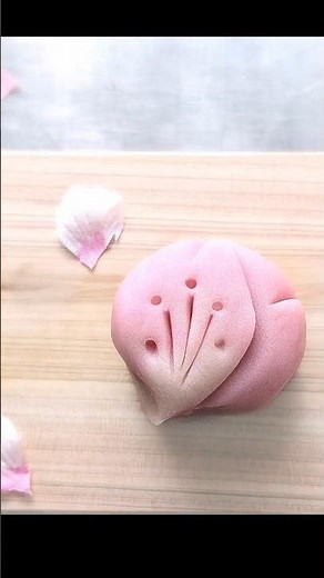 【和菓子初心者🔰入門】特別な道具は不要 桜の和菓子作り和菓子職人の和菓子教室 How to make nerikiri wagashi sakura.#和菓子 #shorts #練り切り