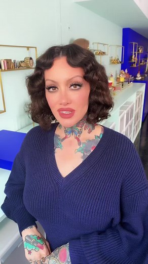 Explore My Vintage Collection with Stunning Vintage Makeup and Beauty Products