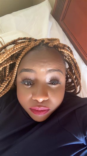 GoodMorning to team 5 am. !!!! Let’s wake up and grind | Ndebele Sandra