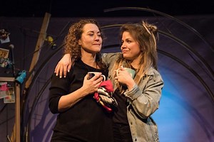 Falling - Theatre Alibi