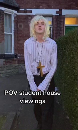 Barbara’s Let’s has a stunning 7 bed property up for grabs #weare18 #im18 #leeds #uni #hydepark #fyp #houseviewings