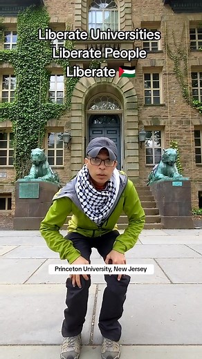 Exploring the Lion Statue at Princeton University