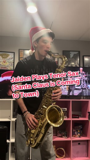 Jaiden Plays the Tenor Saxophone: Santa Claus is Coming to Town