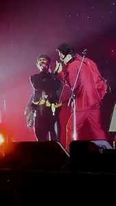 423K views · 10K reactions | “เสแสร้ง” - Paper Planes Ft.Joey Phuwasit โชว์สดจาก The Guitar Mag Awards 2023 . . #เสแสร้ง #โจอี้ภูวศิษฐ์ #PaperPlanesband #TheGuitarMagAwards2023 #genierecords | genie records | Facebook