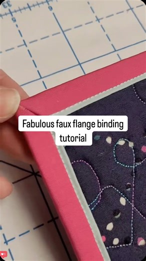 Make Modern Quilt Magazine on Instagram: "This faux flange tutorial is so great! Thanks to Carolina @craftmoore “Faux flange binding is one of those “wow” techniques that isn’t as hard as it looks! It takes nearly twice as long as a traditional binding - unless you traditionally hand bind. In that case, this is faster since it is all done by machine!” #quiltingtips"