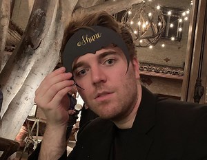 Youtuber Shane Dawson and Mystery Boxes? - Daily Soap Dish