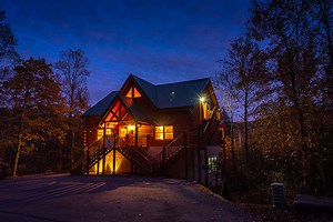 Pigeon Forge Cabin Rental | Big Bear Plunge