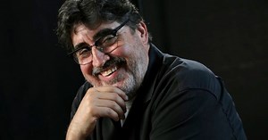 Alfred Molina's Robert Aldrich is a director desperate for success in 'Feud'