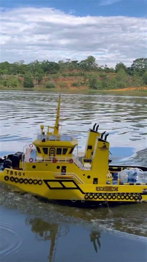 Tug boat kuning rc dengan sound engine #rcboatbatam #diyrcboat